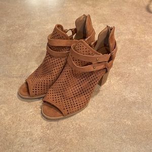 Womens Altar’d State shoes size 8